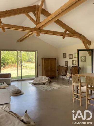 Maison d'architecte à Bazas (33430)
