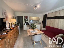 Apartment in Bandol (83150)