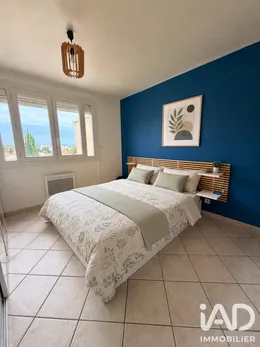 Apartment in Vitrolles (13127)
