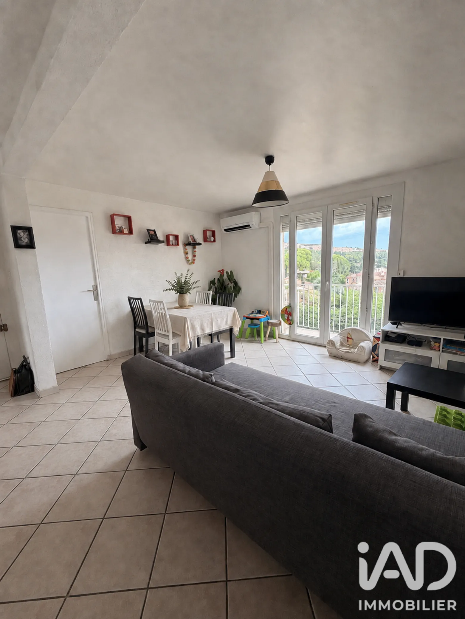 Vente appartement à Vitrolles (13127) : appartement 4 pièces 72 m² - 2101622 — 2