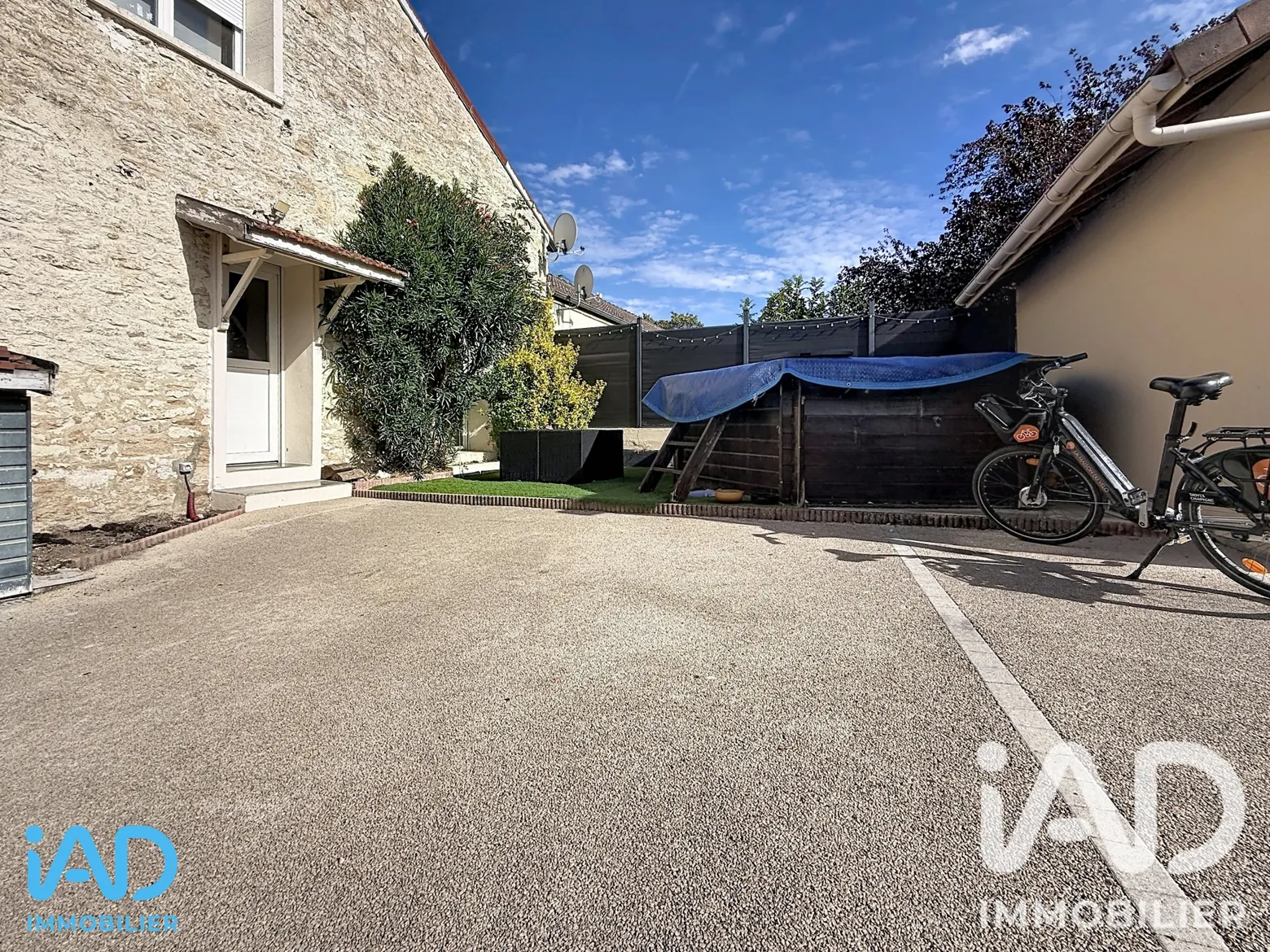 Vente maison à La Chapelle-Saint-Luc (10600) : maison 5 pièces 104 m² - 2100659 — 2