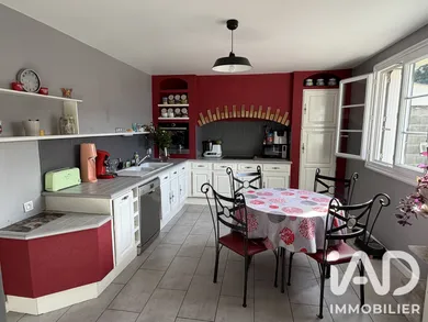 Maison à Saumur (49400)