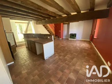 Townhouse in Gien (45500)
