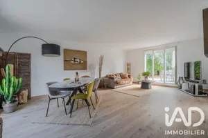 House in Magny-le-Hongre (77700)