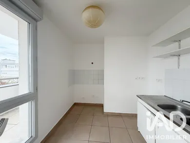 Apartment in Choisy-le-Roi (94600)