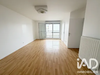 Apartment in Choisy-le-Roi (94600)