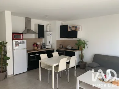Apartment in Châteaugiron (35410)