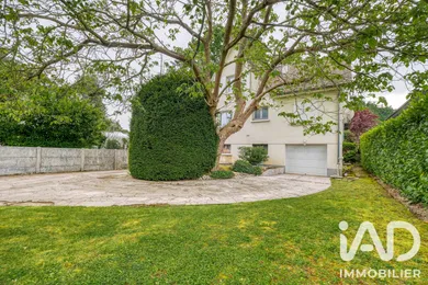 Detached house in Chelles (77500)