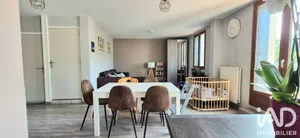 Townhouse in Saint-Chamond (42400)