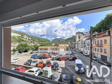 Apartment in Saint-Claude (39200)