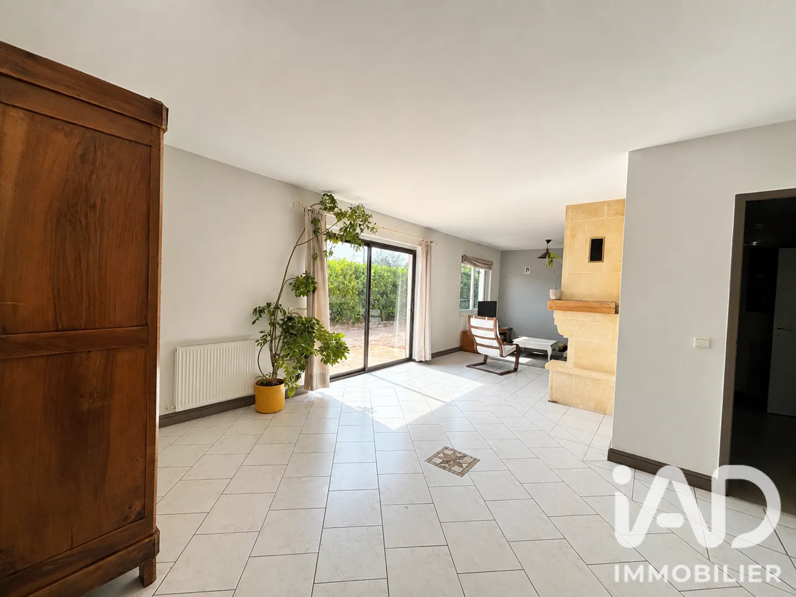Vente maison à Vayres (33870) : maison traditionnelle 7 pièces 133 m² - 2105923 — 2