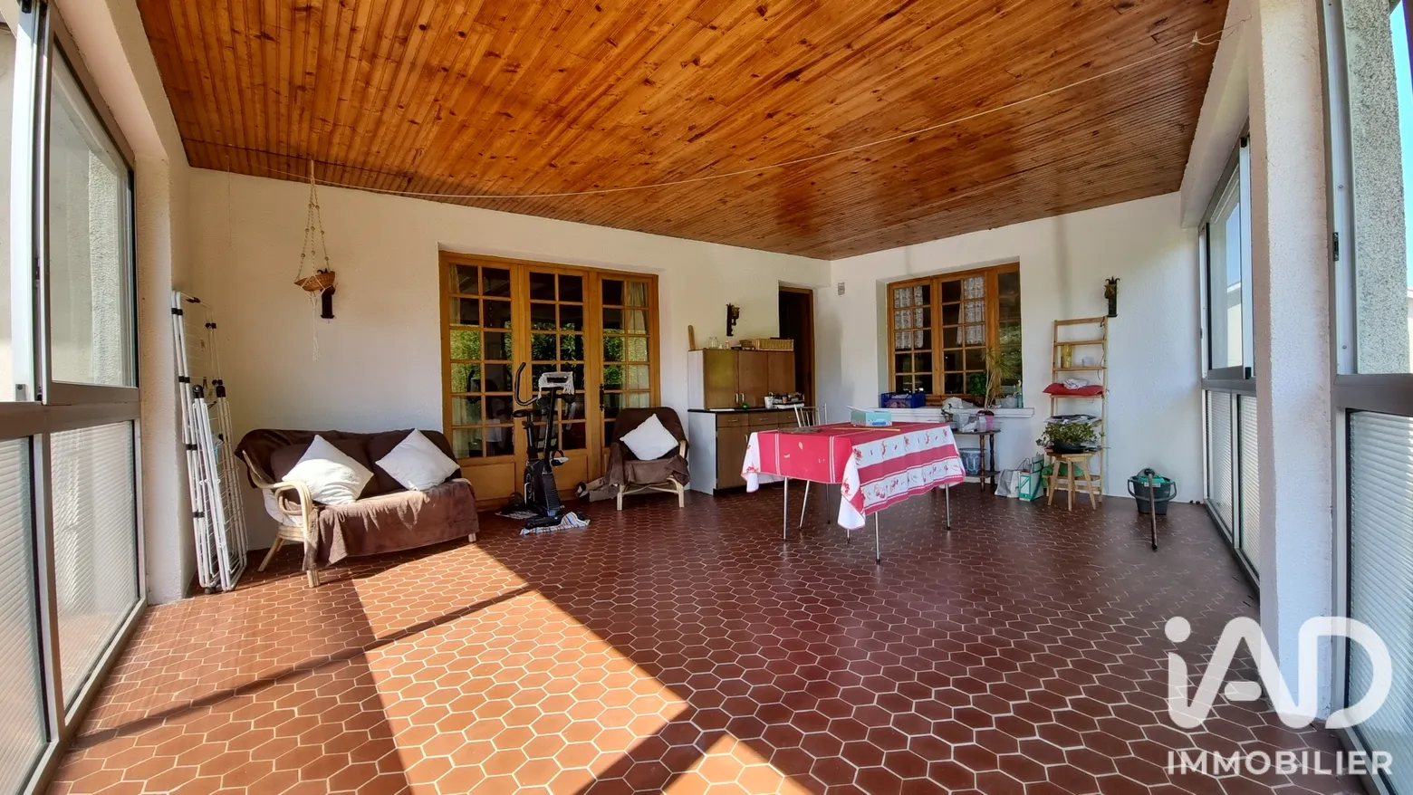 Vente maison à Lorette (42420) : maison de ville 5 pièces 205 m² - 2093221 — 2