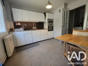 Appartement à Clermont-Ferrand (63100)