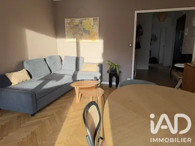 Apartment in Villeurbanne (69100)