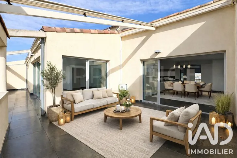 Appartement 6 pièces 215 m² · à Nîmes · 215 m² · 1 025 000 €