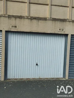 Garage in Fresnes (94260)
