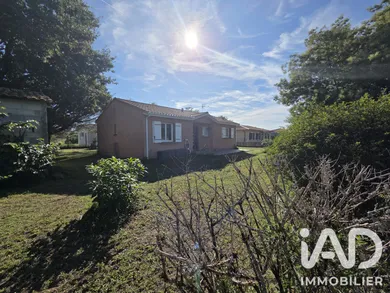 Park home in Saint-Germain-d'Esteuil (33340)