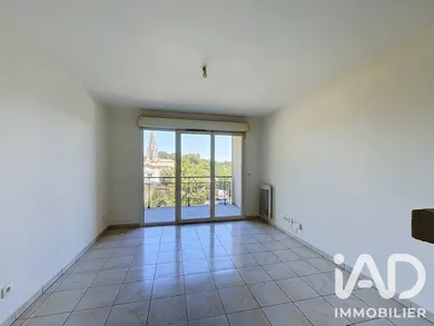 Apartment in Floirac (33270)
