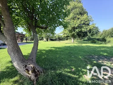 Maison traditionnelle à Auxais (50500)