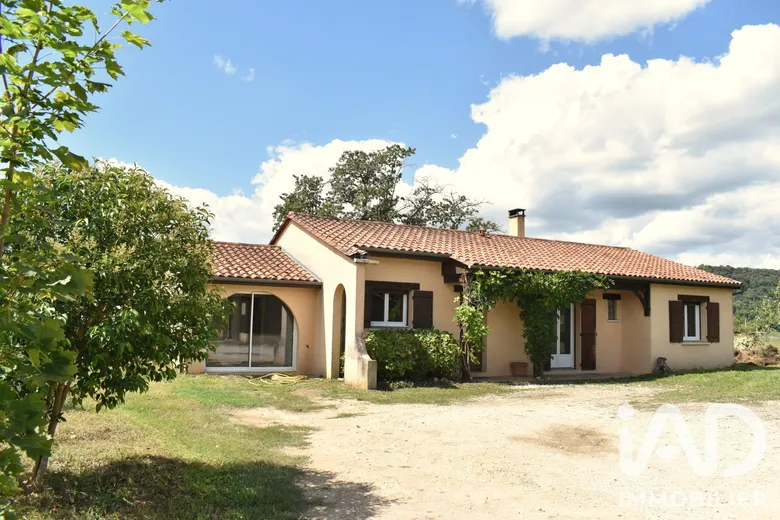 Maison 5 pièces 116 m² · à Calès · 116 m² · 196 000 €