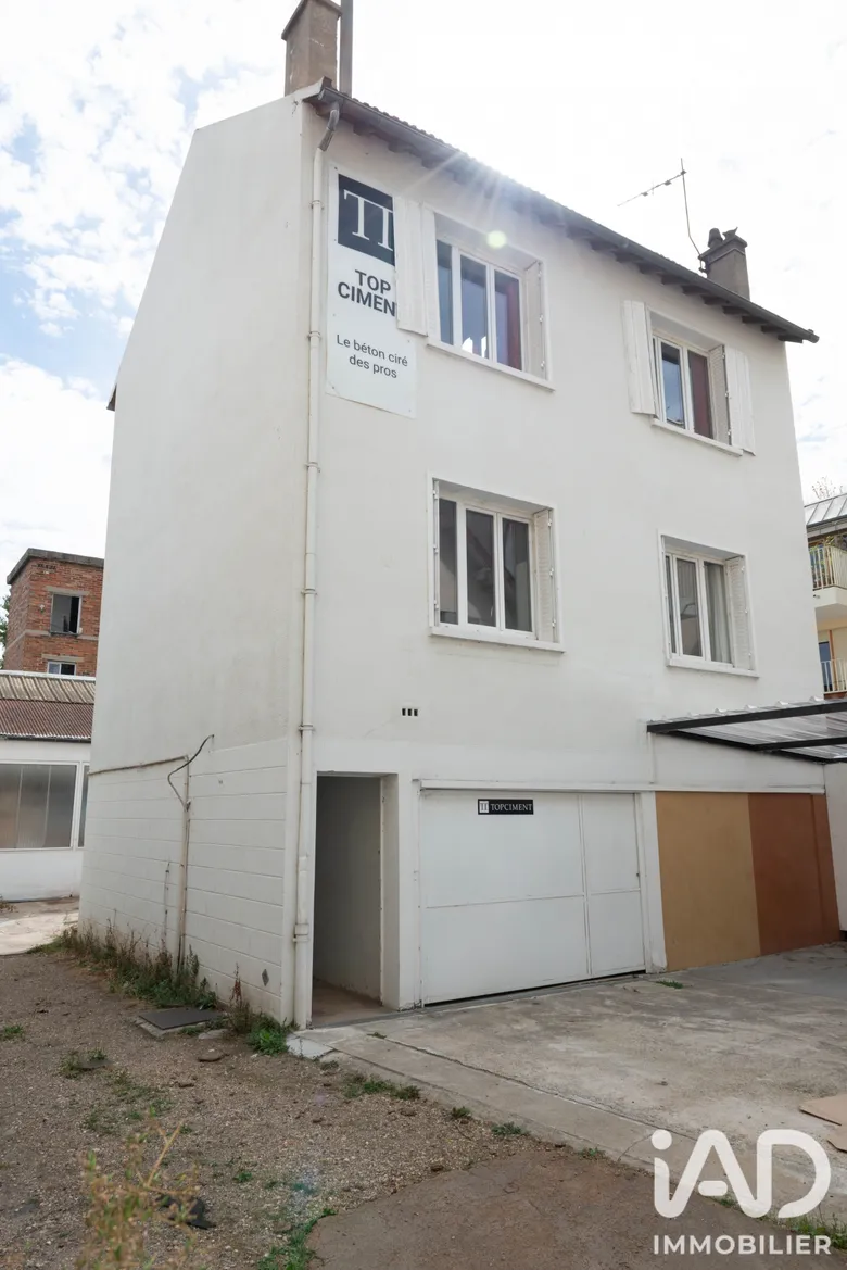 Immeuble 91 m² · à Colombes · 90,7 m² · 420 000 €