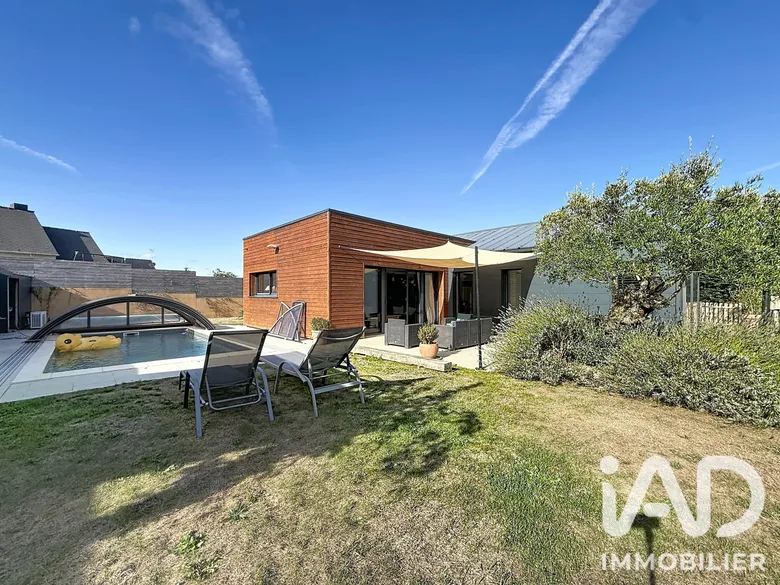 Maison 7 pièces 144 m² · à La Motte · 144 m² · 400 000 €