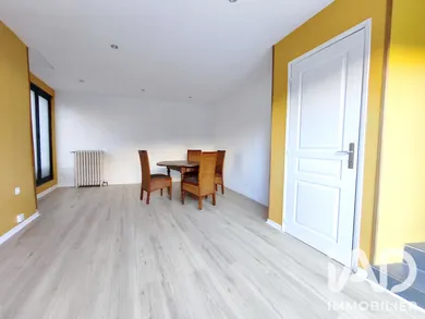 House in Saint-Myon (63460)