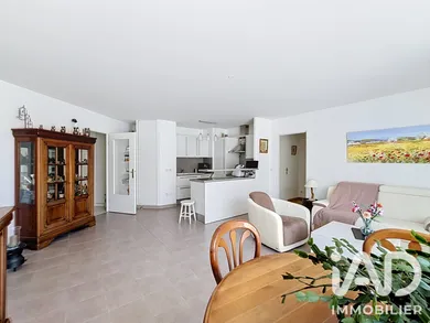 Apartment in Dreux (28100)