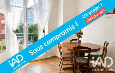 Apartment in Paris (75013)