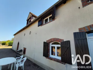Maison à Charny (89120)