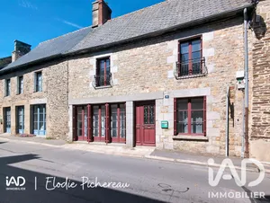 Maison de village à Bazouges-la-Pérouse (35560)