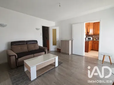 Apartment in Troyes (10000)