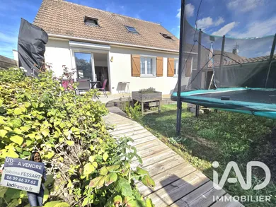 House in Chauconin-Neufmontiers (77124)