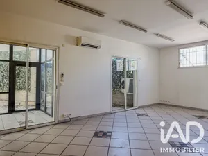 Commercial walls in Toulon (83100)