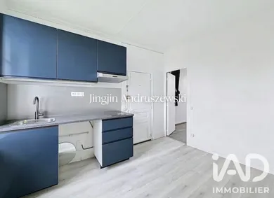 Apartment in Poissy (78300)