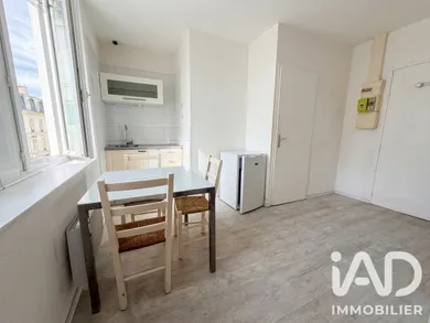 Studio à Nantes (44100)