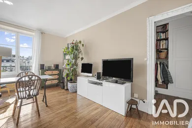 Apartment in Versailles (78000)