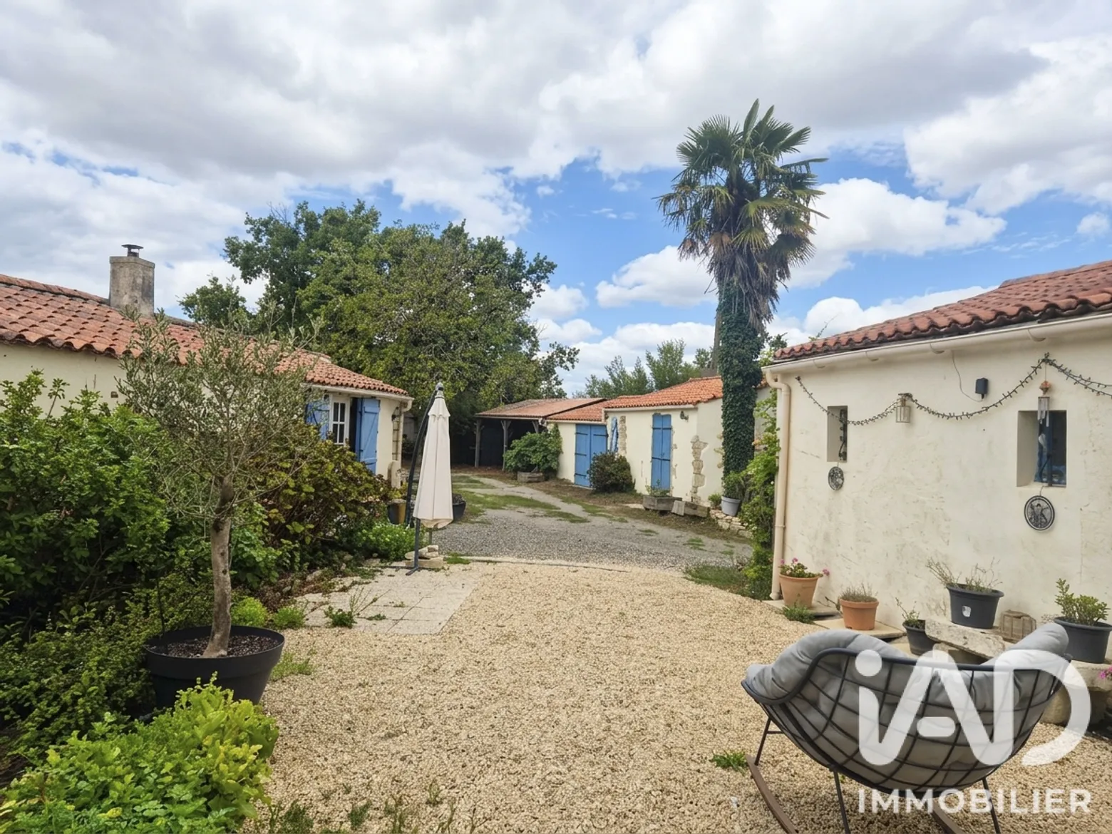 Vente maison à Saint-Vincent-sur-Graon (85540) : maison de campagne 5 pièces 147 m² - 2100630 — 2