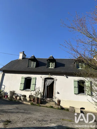 Maison de campagne à Espèche (65130)