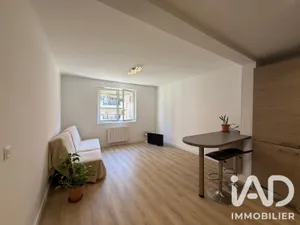 Apartment in Menton (06500)