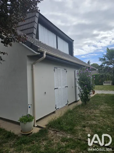 Maison traditionnelle à Montigny-lès-Cormeilles (95370)