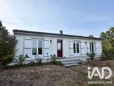 Maison de campagne à Réaux (17500)