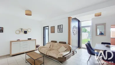 Maison de village à Villers-Pol (59530)