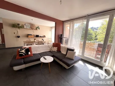 Appartement à Saint-Étienne (42000)