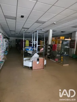Boutique/Local commercial à Chantonnay (85110)