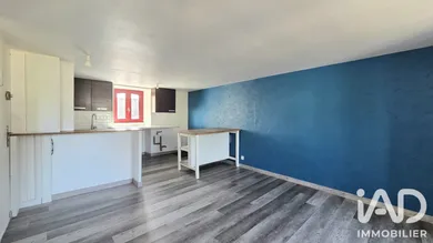 Apartment in Ambon (56190)