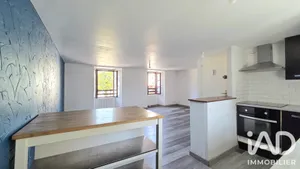 Apartment in Ambon (56190)