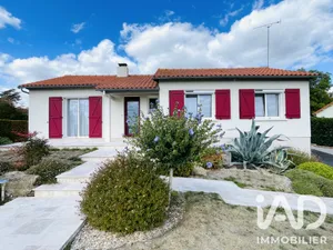 House in Toutlemonde (49360)