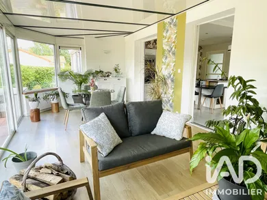 House in Toutlemonde (49360)