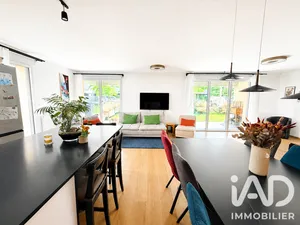 Apartment in Nantes (44300)